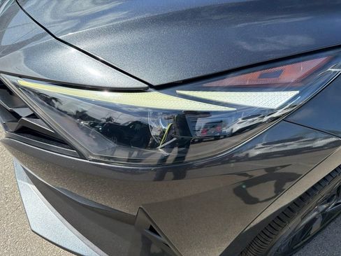 Used 2023 Hyundai Elantra SEL FWD image 11