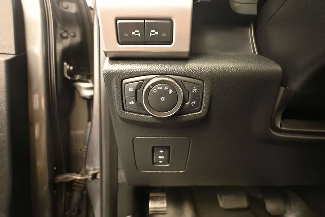 Used 2015 Ford F150 Platinum w/ Trailer Tow Package AWD/4WD image 24