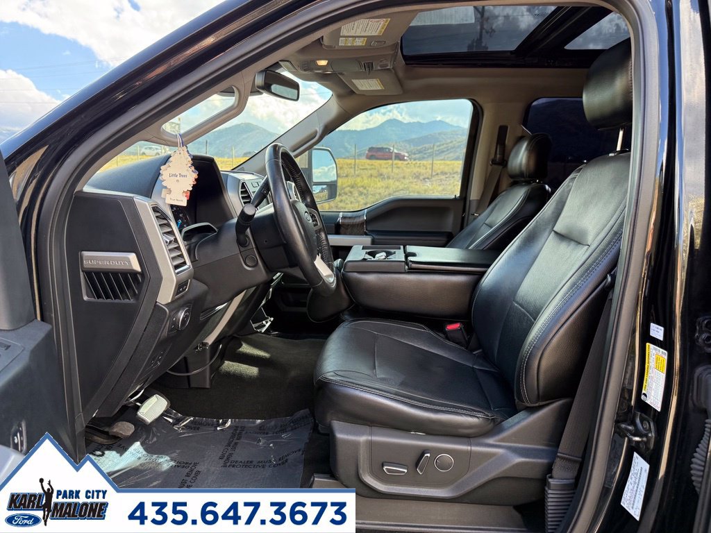 Used 2017 Ford F350 Lariat w/ Lariat Ultimate Package AWD/4WD image 15