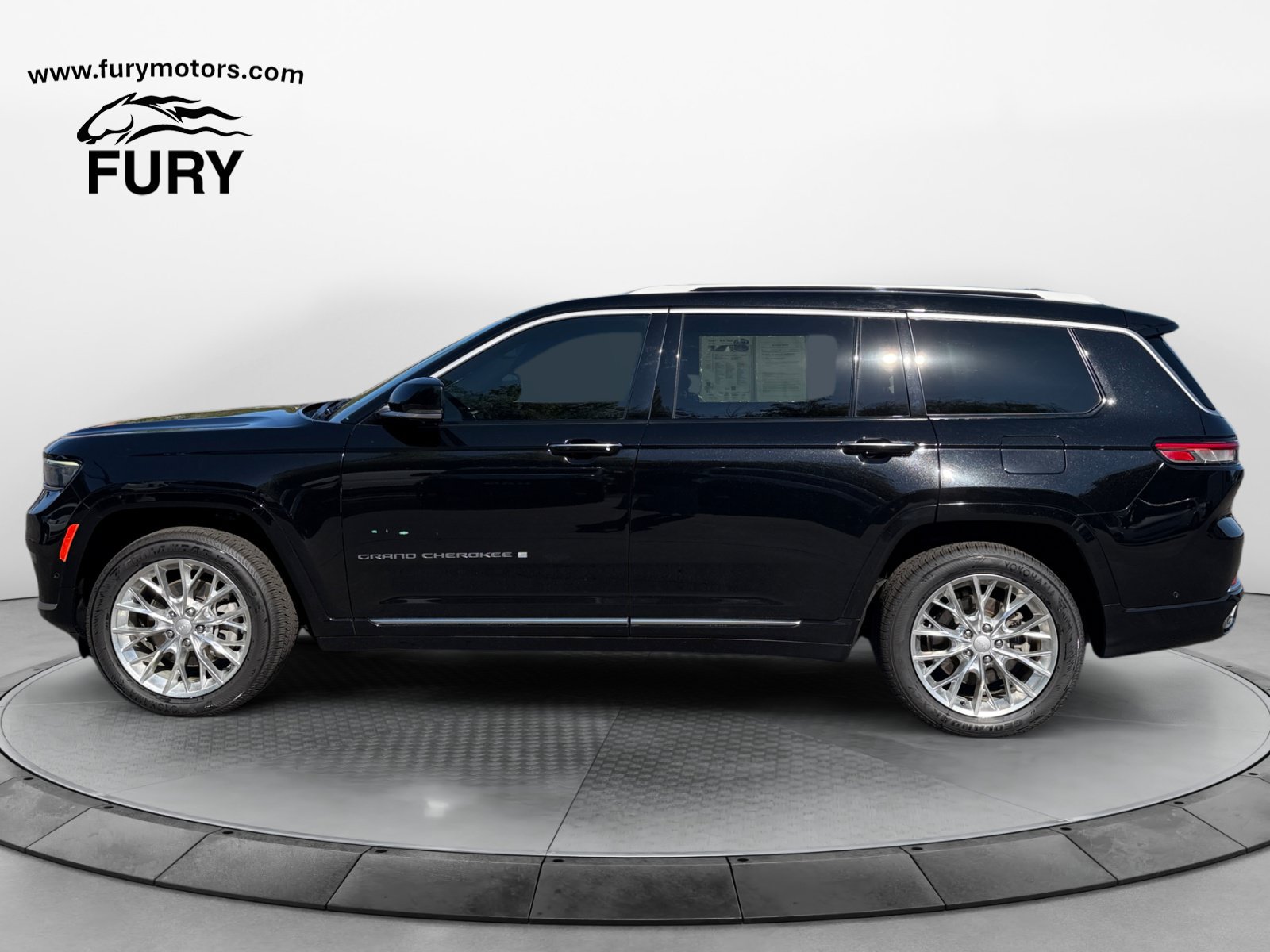 Used 2021 Jeep Grand Cherokee L Summit w/ Advanced Protech Group IV AWD/4WD image 7