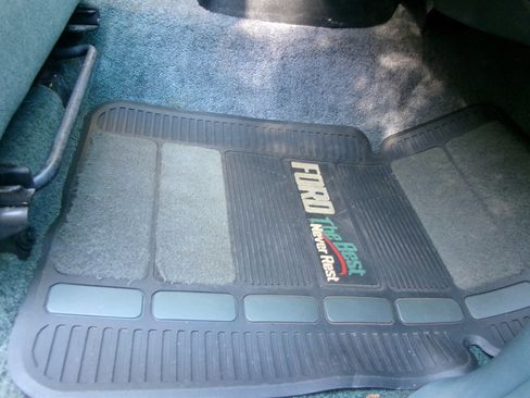 Used 1997 Ford Ranger XLT image 17