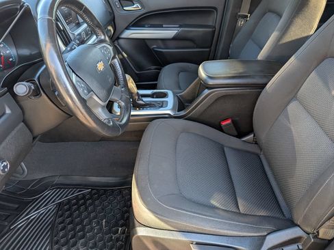 Used 2019 Chevrolet Colorado LT RWD image 9
