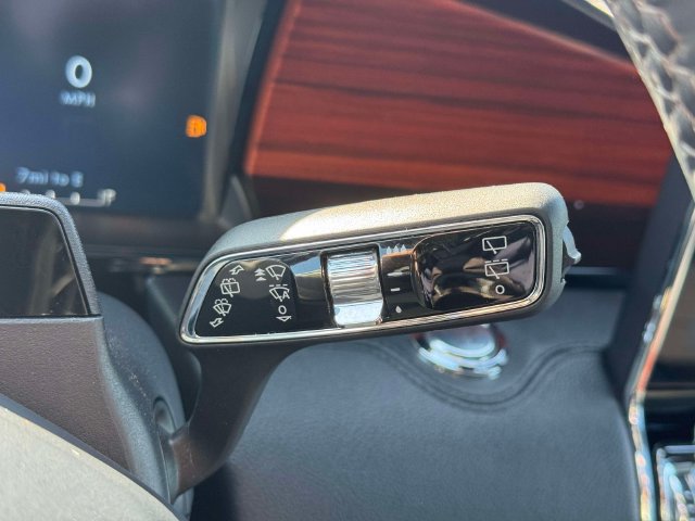 Used 2024 Lincoln Navigator Reserve AWD/4WD image 30