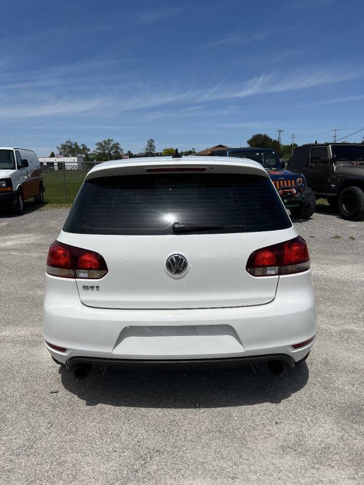 Used 2014 Volkswagen GTI Wolfsburg Edition FWD image 7