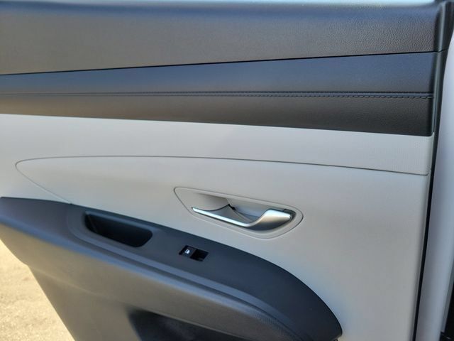 New 2026 Hyundai Tucson SEL Plus FWD image 24