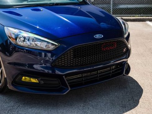 Used 2016 Ford Focus ST FWD image 23