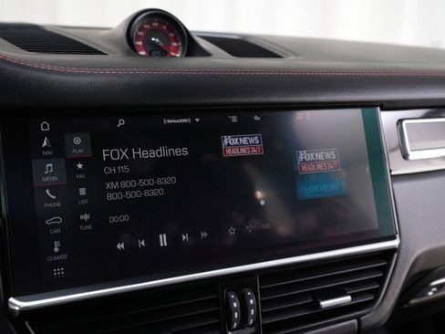 Used 2021 Porsche Cayenne GTS image 54