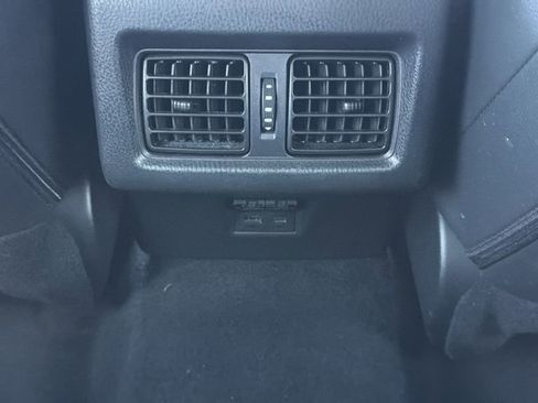 Certified 2025 Toyota Camry SE image 35