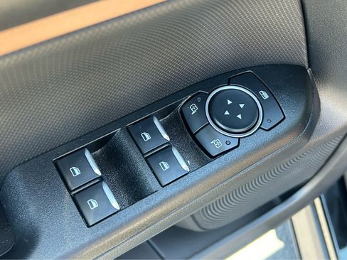 Used 2025 Ford Bronco Sport Outer Banks w/ Outer Banks Tech Package+ AWD/4WD image 24