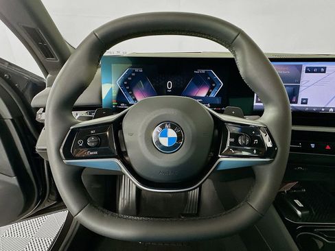 Used 2025 BMW 530i 530i w/ Premium Package image 11