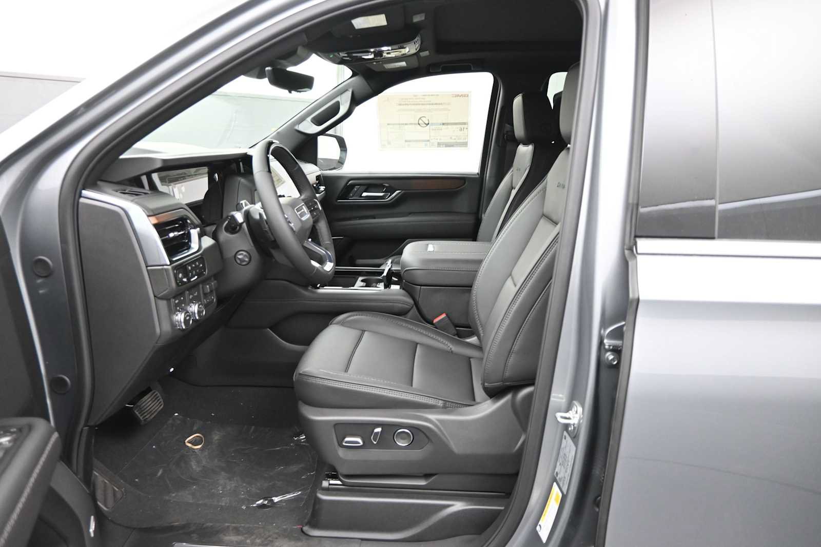 New 2027 GMC Yukon Denali w/ Denali Reserve Package AWD/4WD image 11