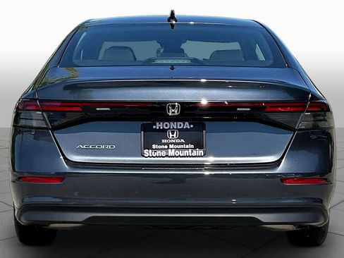 Used 2025 Honda Accord SE image 5