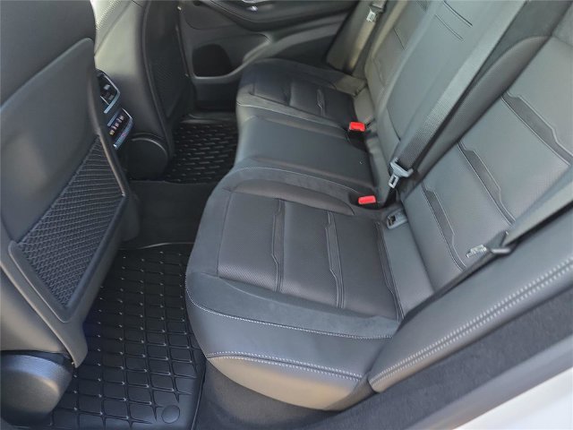 New 2026 Mercedes-Benz GLE 53 AMG 4MATIC image 16