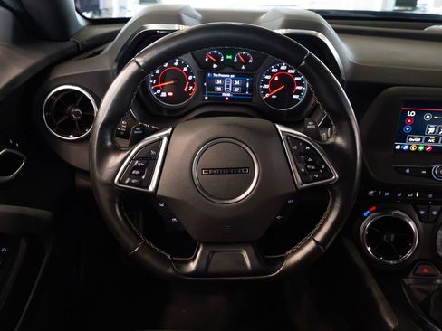 Used 2023 Chevrolet Camaro LT RWD image 11