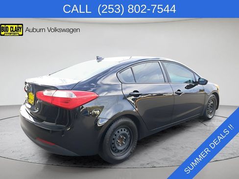 Used 2016 Kia Forte LX FWD image 3