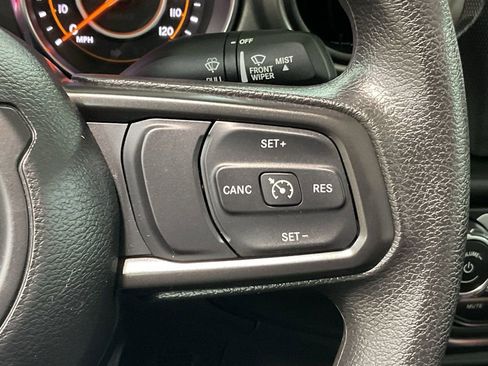 Used 2023 Jeep Wrangler Sport AWD/4WD image 10