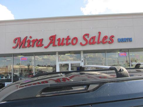Used 2011 Land Rover LR4 HSE AWD/4WD image 5