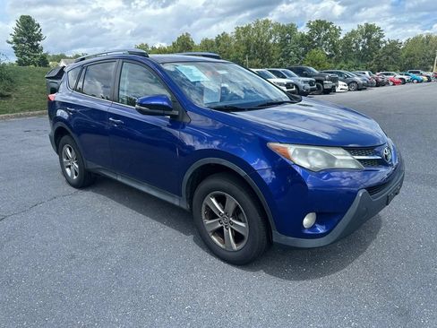 Used 2015 Toyota RAV4 XLE AWD/4WD image 1