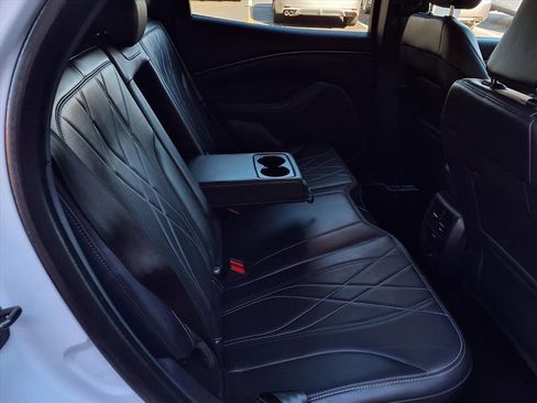Used 2023 Ford Mustang Mach-E Select image 22