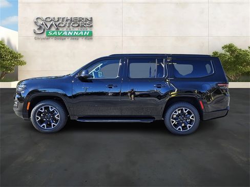 New 2025 Jeep Wagoneer Series II image 2