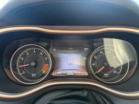 Used 2014 Jeep Cherokee Limited w/ Luxury Group image 22