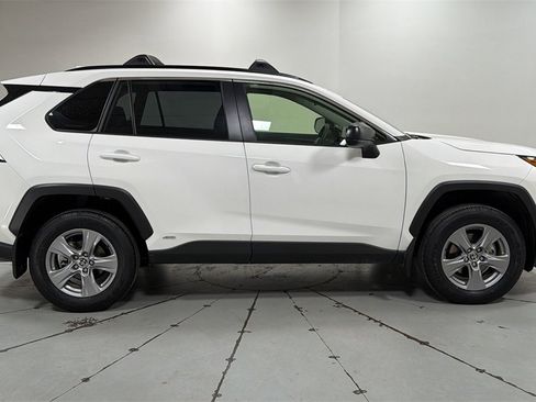 Certified 2025 Toyota RAV4 LE image 6