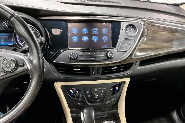 Used 2019 Buick Envision Preferred FWD image 4