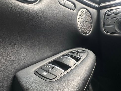 Used 2023 INFINITI QX50 Sport FWD image 15