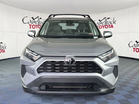 Used 2022 Toyota RAV4 XLE w/ Carpet Mat Package (TMS) FWD image 2