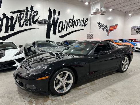 Used 2008 Chevrolet Corvette Coupe w/ Preferred Equipment Group RWD image 24