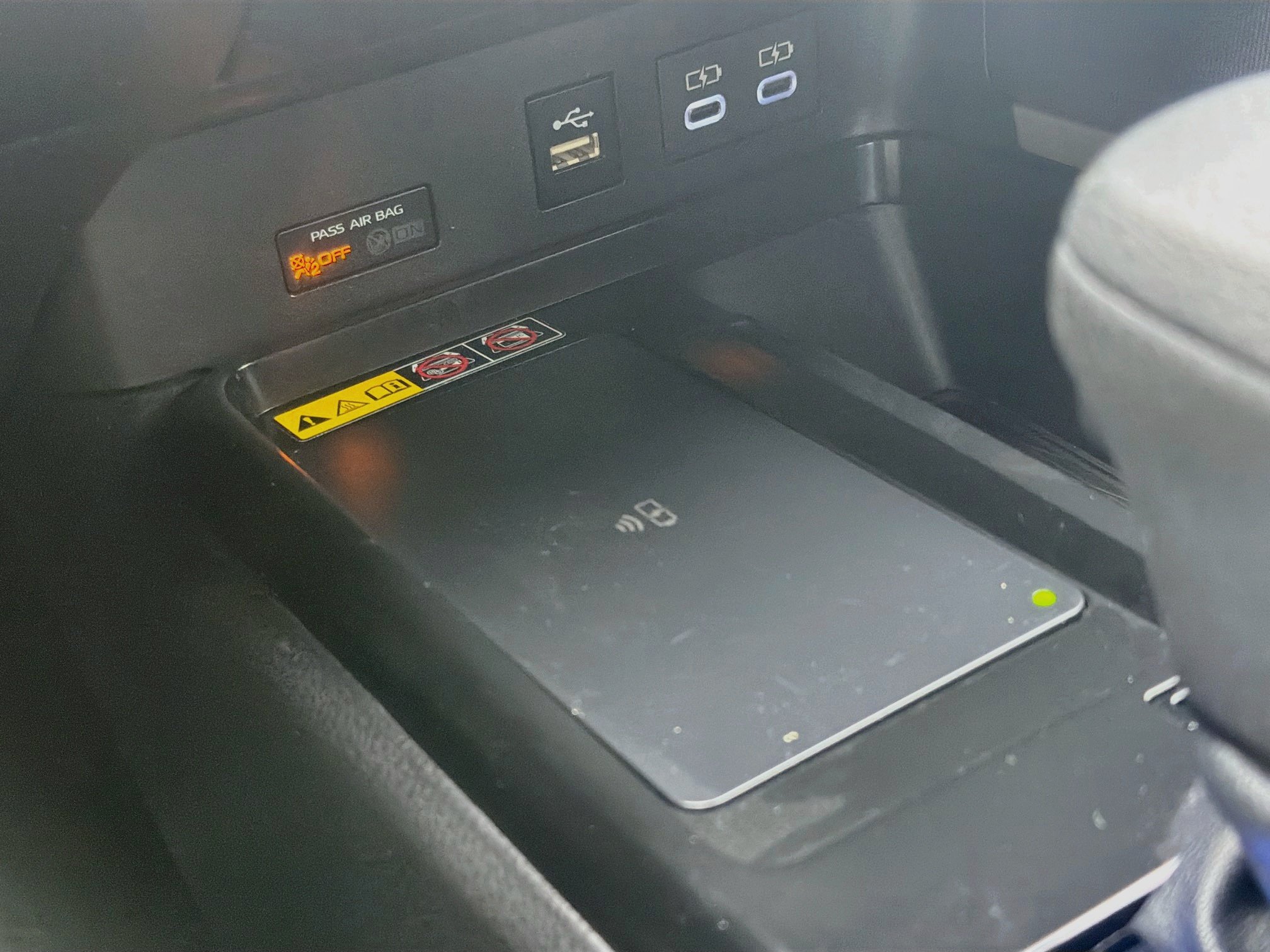 Used 2025 Toyota Camry LE FWD image 26