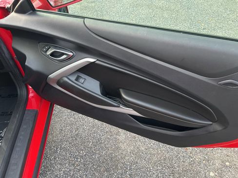 Used 2016 Chevrolet Camaro LT w/ RS Package image 13