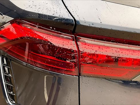 New 2026 Audi RS Q8 performance image 14