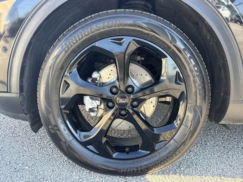 Certified 2020 Ford Escape Titanium image 35