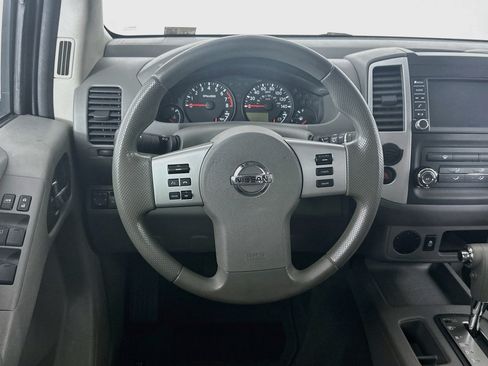 Used 2019 Nissan Frontier SV RWD image 17
