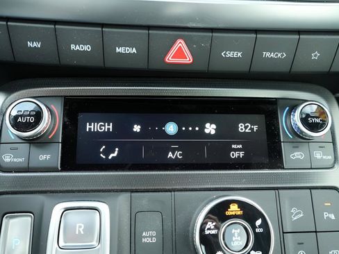 Used 2025 Hyundai Palisade Calligraphy AWD/4WD image 40