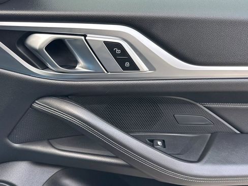 Used 2023 BMW i4 eDrive40 image 18