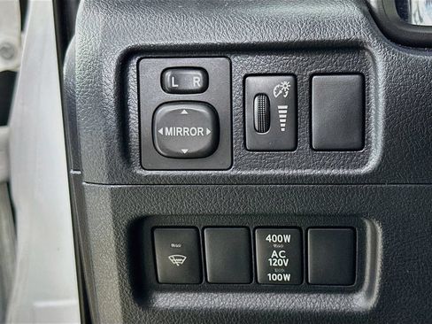 Used 2016 Toyota 4Runner SR5 Premium AWD/4WD image 12