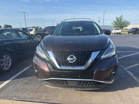 Used 2020 Nissan Murano SL w/ Cargo Package FWD image 2