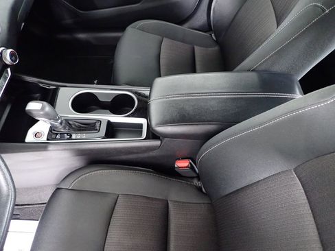 Used 2024 Nissan Altima 2.5 SV image 28