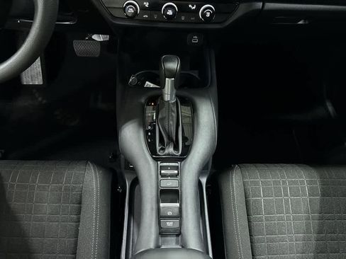 Certified 2023 Honda HR-V LX image 29