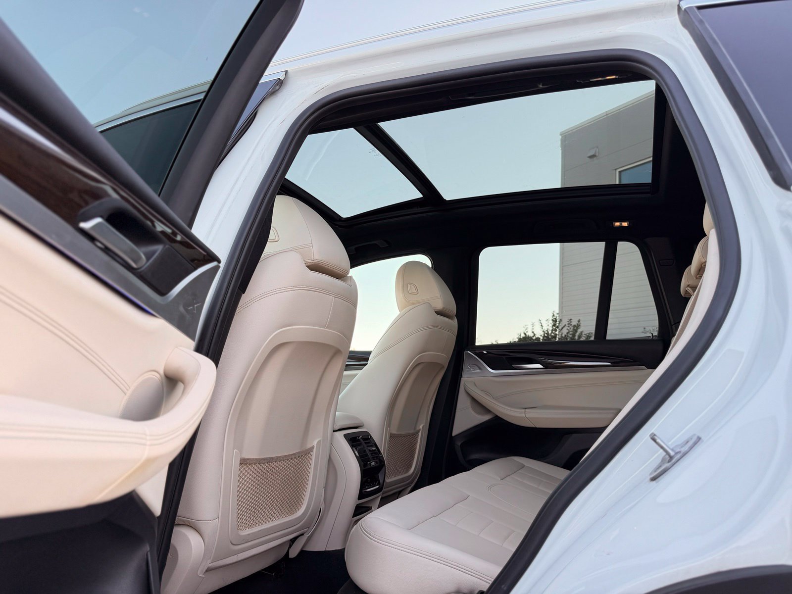 Used 2018 BMW X3 xDrive30i AWD/4WD image 22