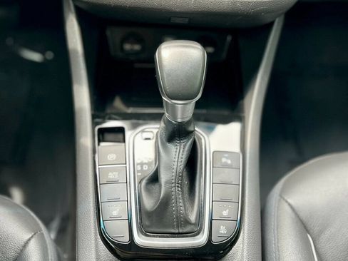 Used 2021 Hyundai Ioniq Limited FWD image 28