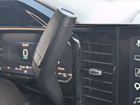 Used 2026 Chevrolet Silverado 1500 RST RWD image 12