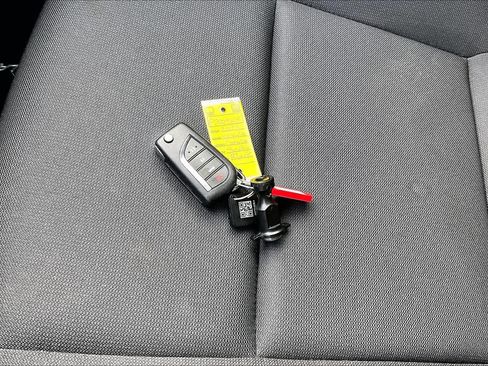 Used 2023 Toyota Corolla LE image 14