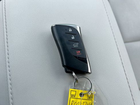 Used 2024 Lexus RX 350 FWD w/ Technology Package image 42