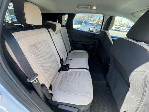 Used 2022 Ford Escape SE w/ Convenience Package AWD/4WD image 24