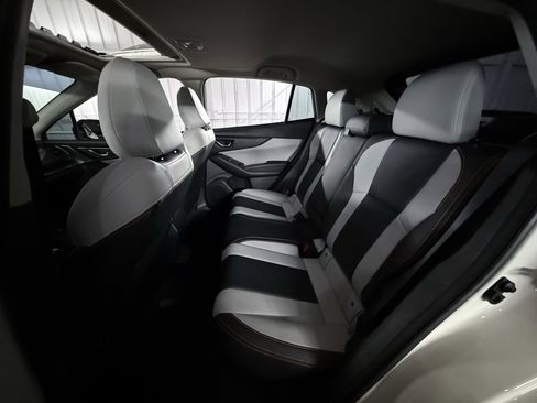 Used 2020 Subaru Crosstrek 2.0i Limited w/ Moonroof Package image 23