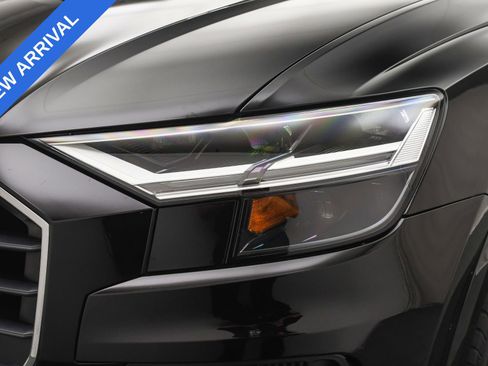 Used 2019 Audi Q8 Premium w/ Convenience Package image 28