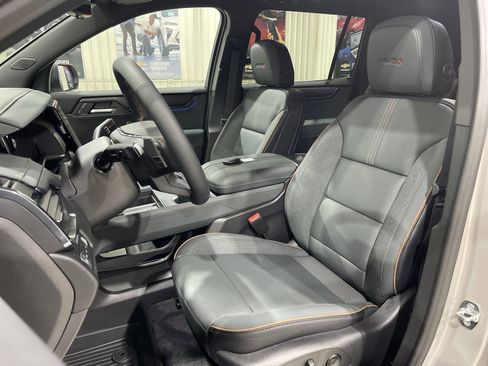 New 2026 GMC Acadia AT4 AWD/4WD image 19